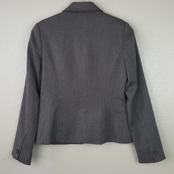 Apostrophe Brown Multicolor Pinstripe Blazer 2 - Picture 3 of 8